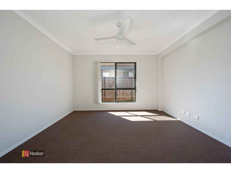 4 Elderflower Circuit, Griffin QLD 4503