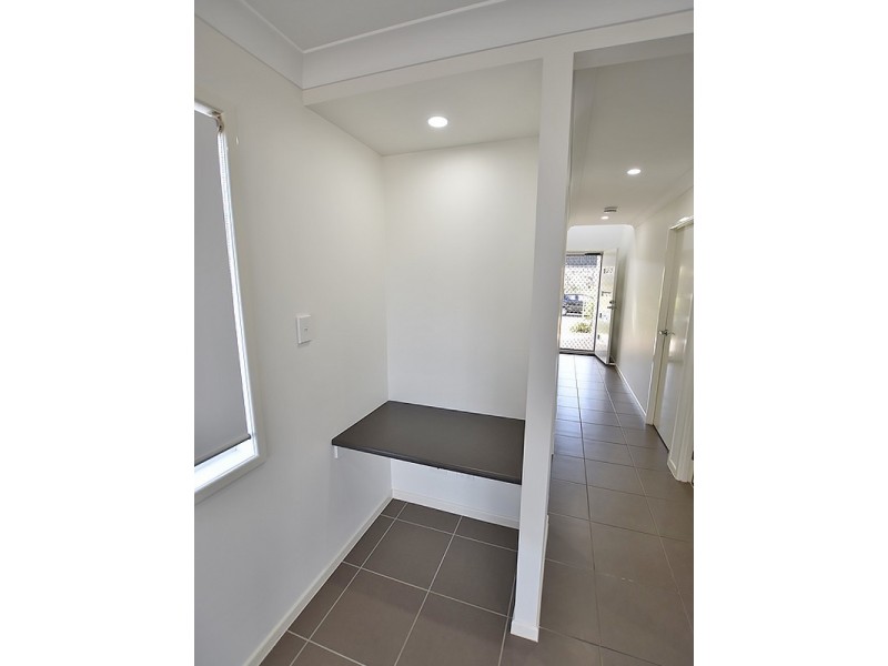 98 Mapleton Drive, North Lakes QLD 4509