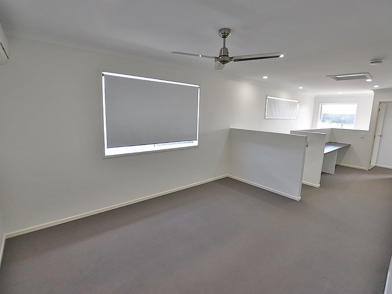 98 Mapleton Drive, North Lakes QLD 4509