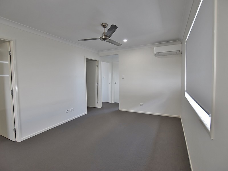 98 Mapleton Drive, North Lakes QLD 4509