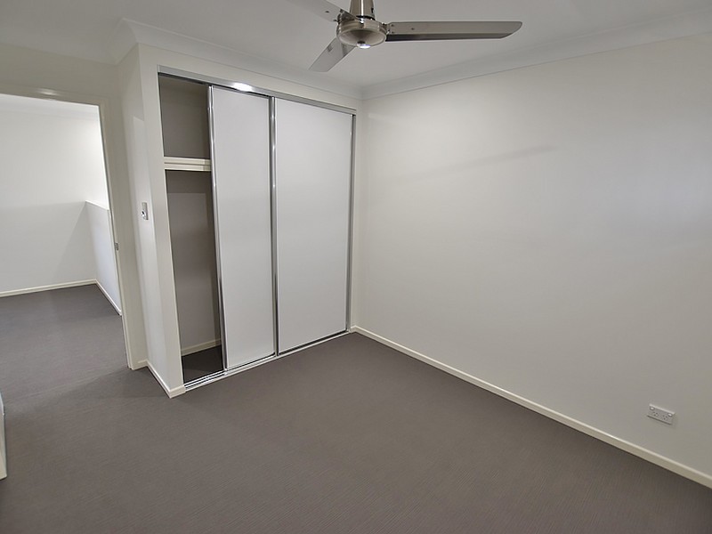 98 Mapleton Drive, North Lakes QLD 4509