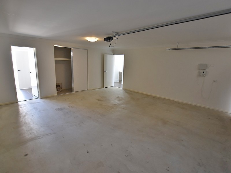 98 Mapleton Drive, North Lakes QLD 4509