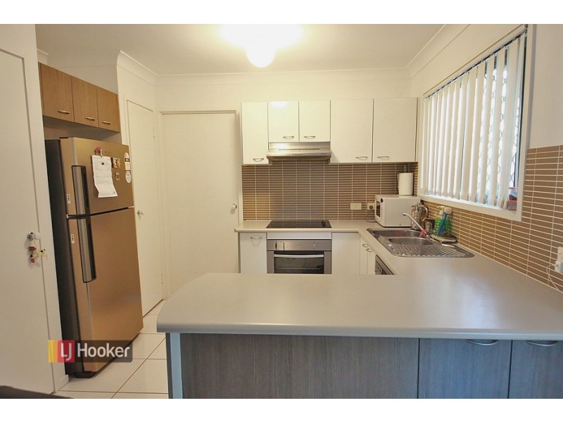 9/5 Cotterell Road, Kallangur QLD 4503