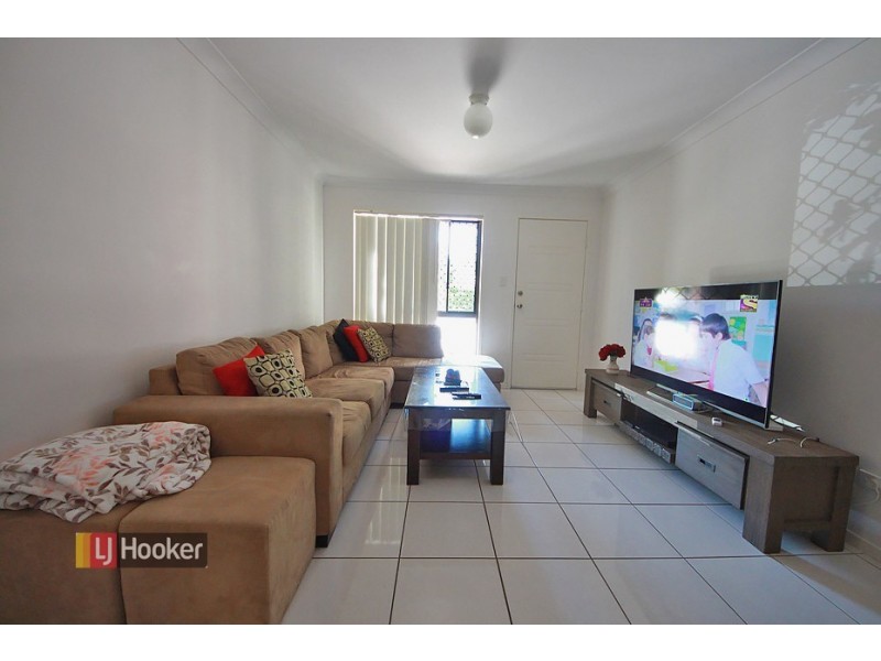 9/5 Cotterell Road, Kallangur QLD 4503