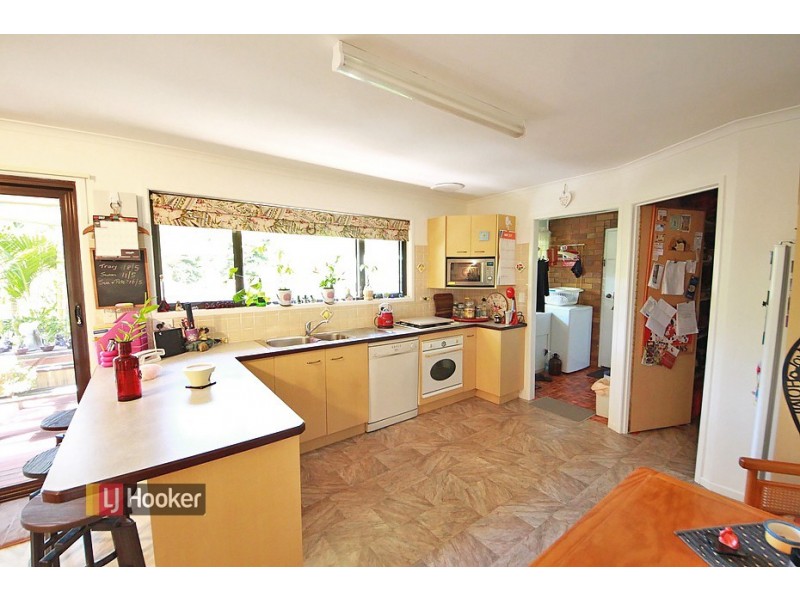 48 Andracia Street, Kallangur QLD 4503