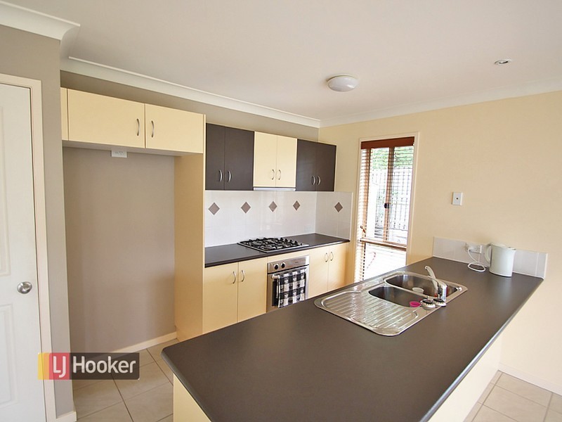 4 Swordgrass Court, Kallangur QLD 4503