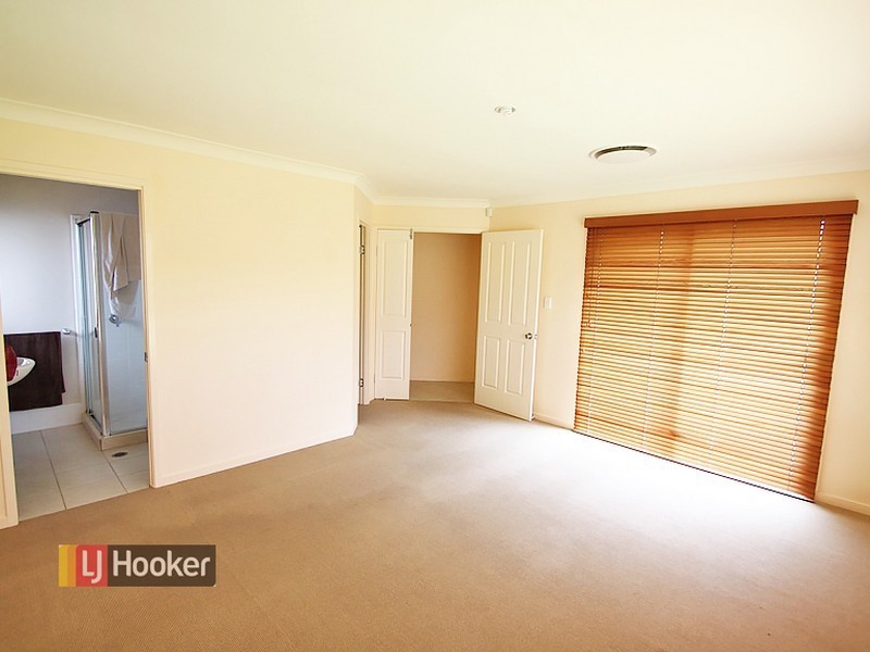 4 Swordgrass Court, Kallangur QLD 4503