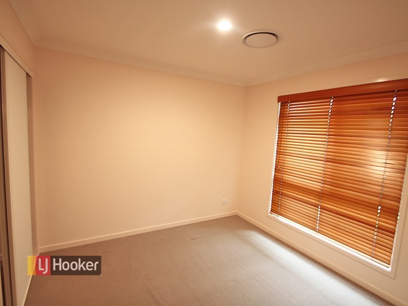 4 Swordgrass Court, Kallangur QLD 4503