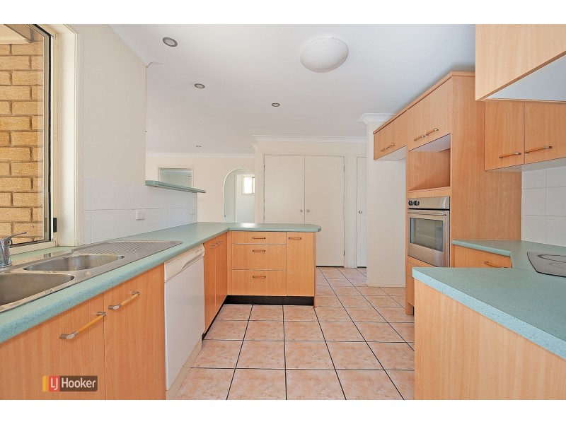 1 Hillcrest Court, Kurwongbah QLD 4503