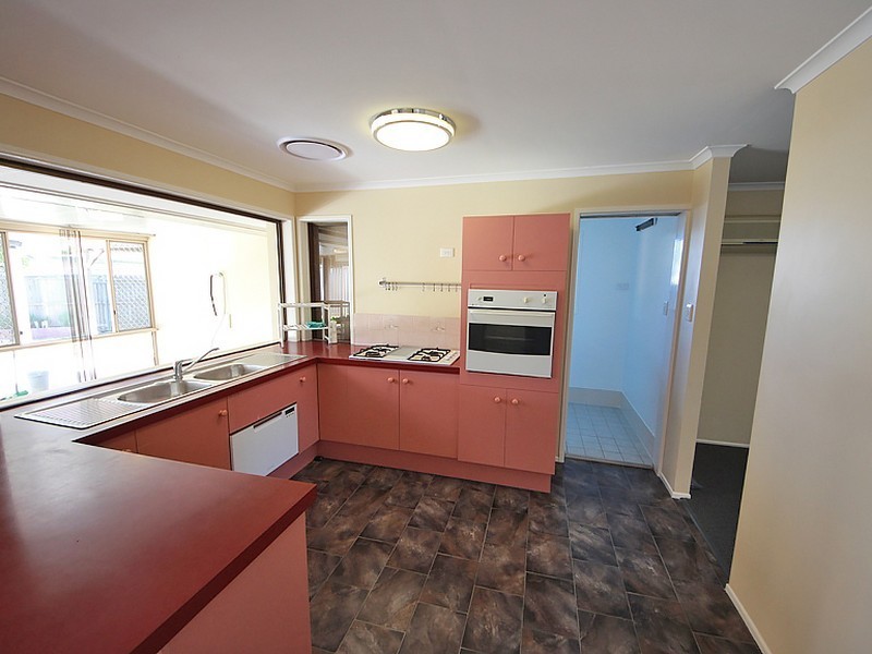 30 Alpha Street, Kallangur QLD 4503