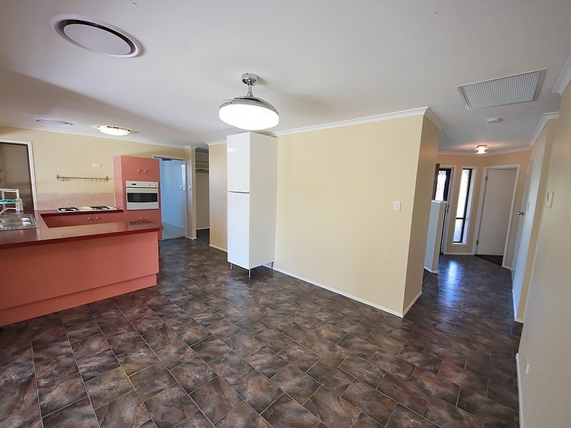 30 Alpha Street, Kallangur QLD 4503