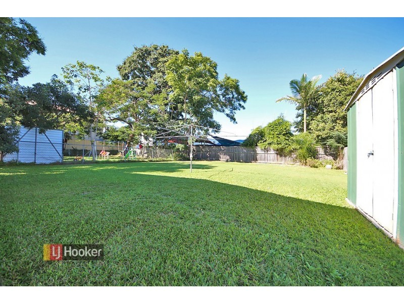 17 Storey Road, Kallangur QLD 4503