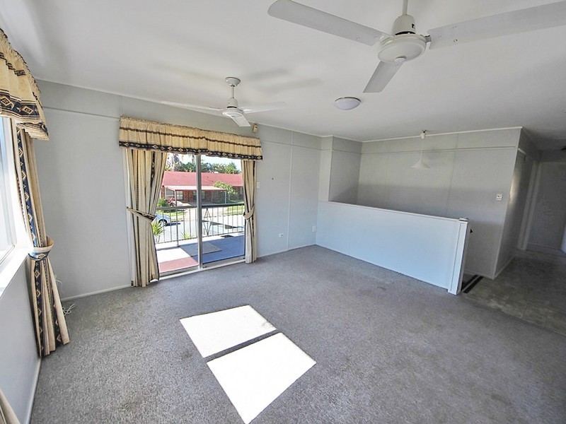 25 Maurice Street, Kallangur QLD 4503