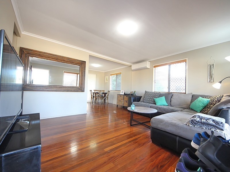 18 Lerose Avenue, Kallangur QLD 4503