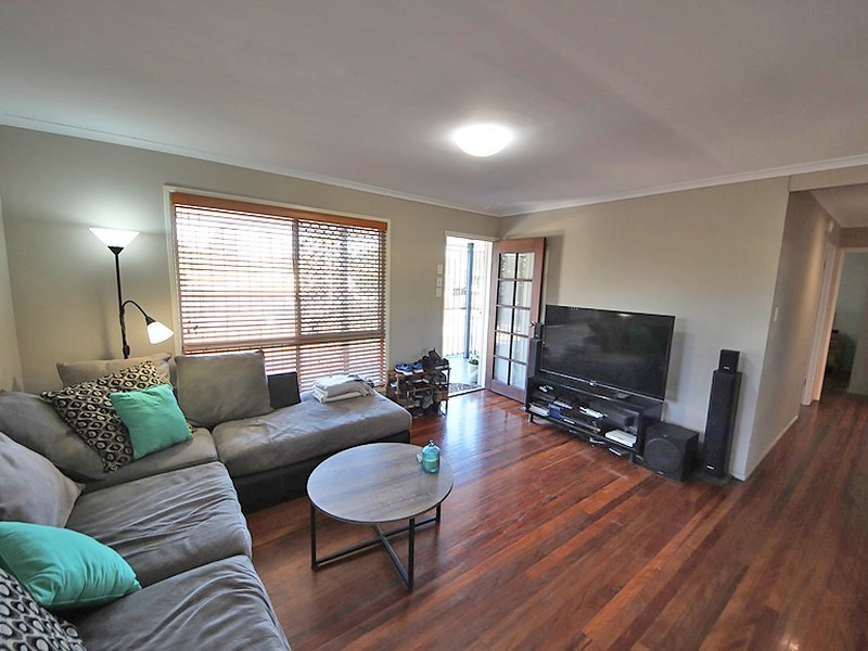 18 Lerose Avenue, Kallangur QLD 4503