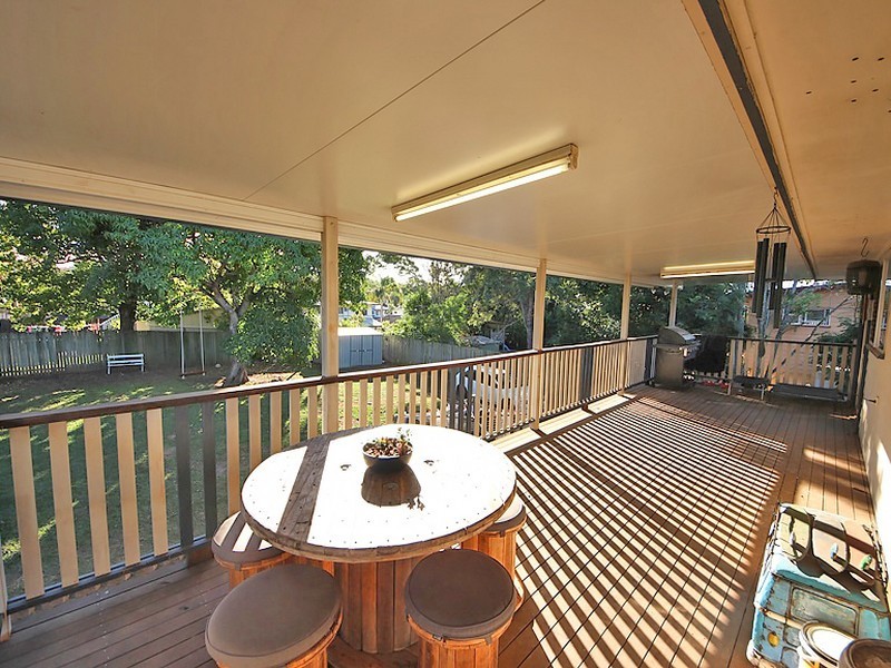 18 Lerose Avenue, Kallangur QLD 4503