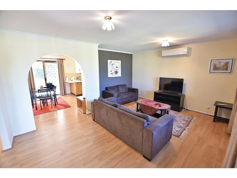 21 Sheehan Street, Kallangur QLD 4503