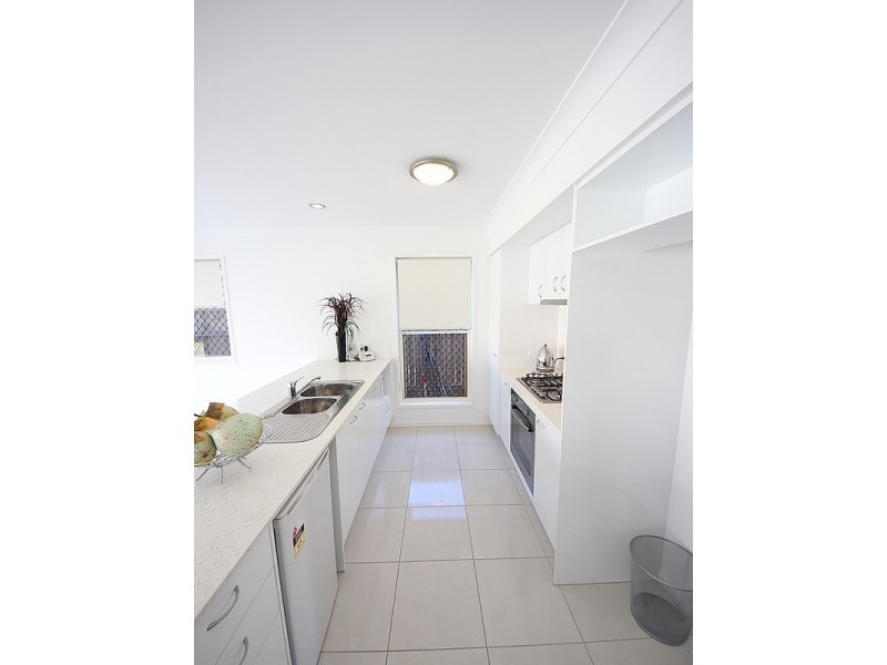 26 Olsen Circuit, Kallangur QLD 4503