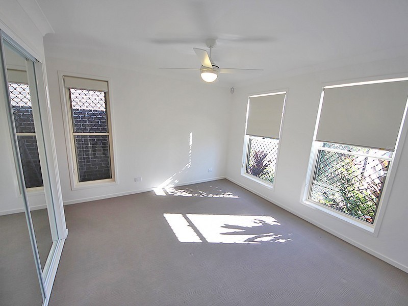 26 Olsen Circuit, Kallangur QLD 4503