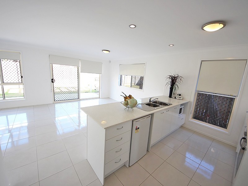26 Olsen Circuit, Kallangur QLD 4503