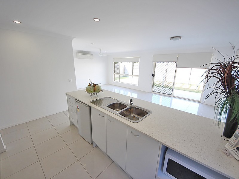 26 Olsen Circuit, Kallangur QLD 4503