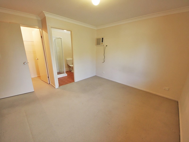 5 Cooroy Crecent, Deception Bay QLD 4508