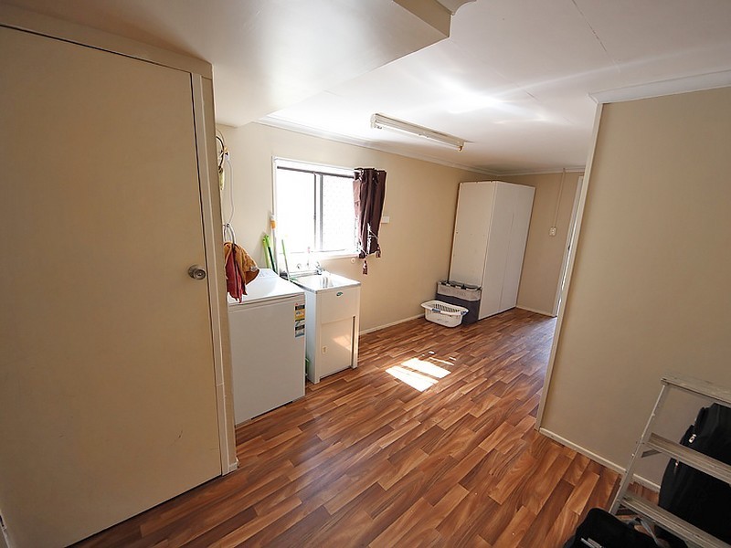 26 Factory Street, Kallangur QLD 4503