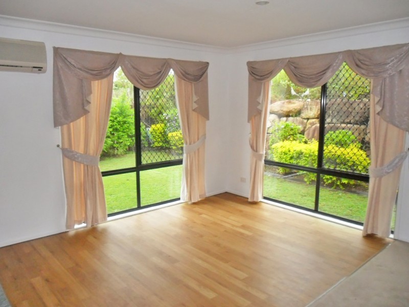 2 Evergreen Parade, Griffin QLD 4503