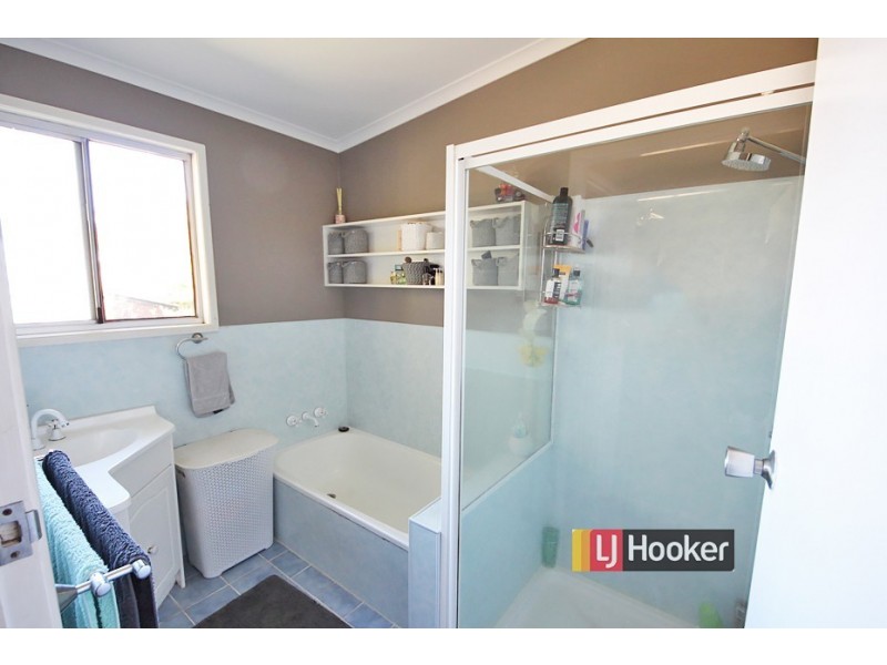 31 Lavercombe Drive, Kallangur QLD 4503