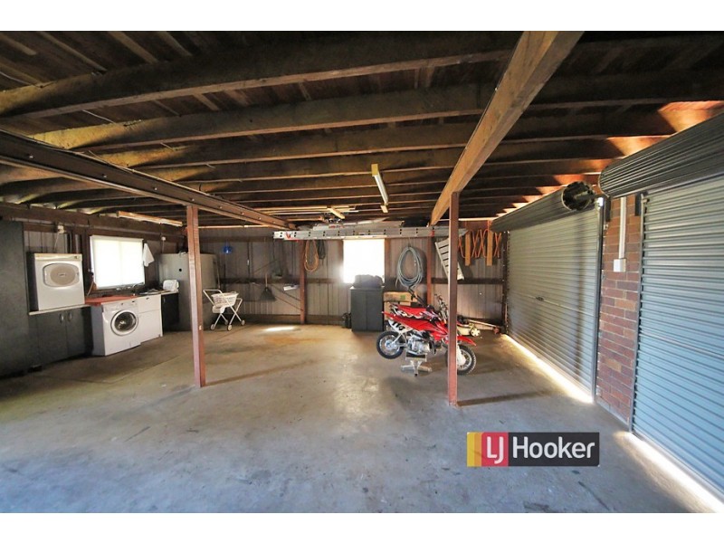 31 Lavercombe Drive, Kallangur QLD 4503