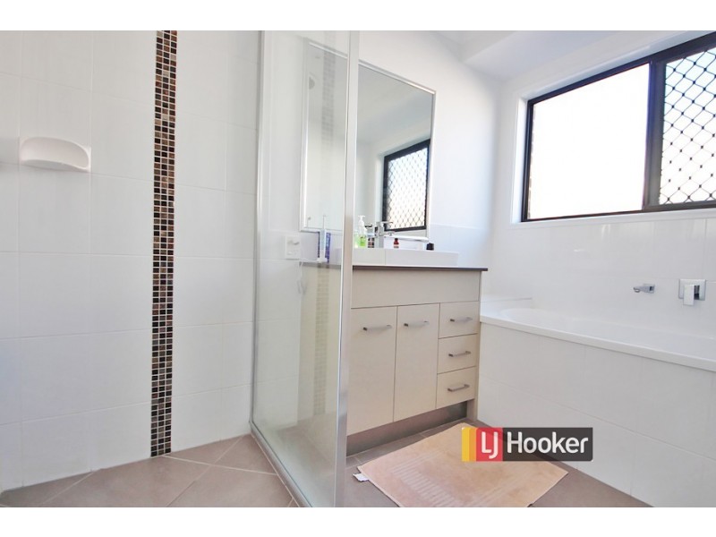 9 Wedge Tail Court, Griffin QLD 4503