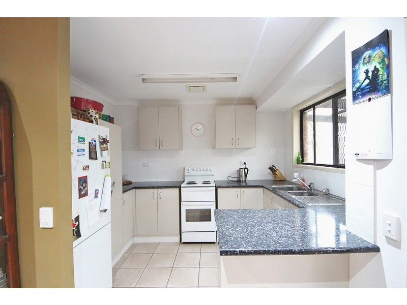 17 Octavius Drive, Kallangur QLD 4503