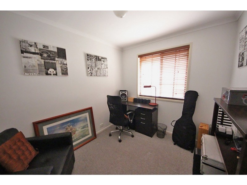 17 Octavius Drive, Kallangur QLD 4503