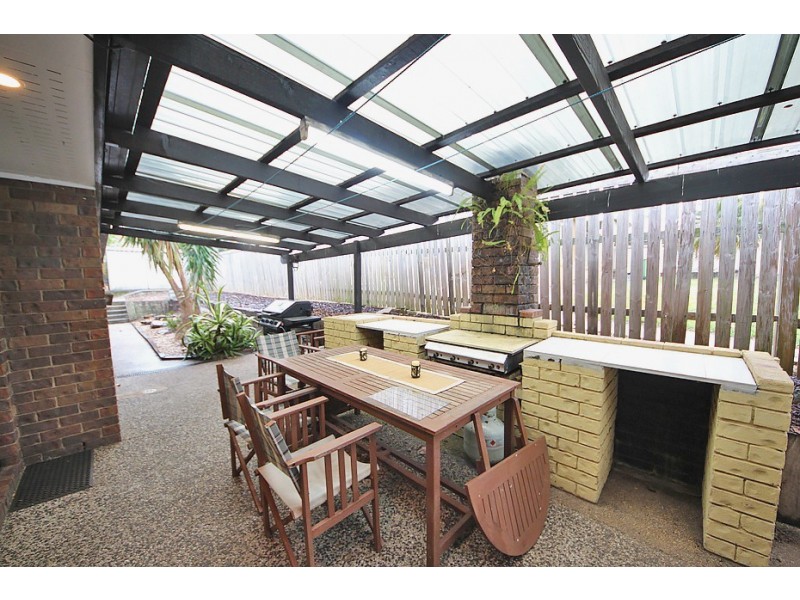 17 Octavius Drive, Kallangur QLD 4503