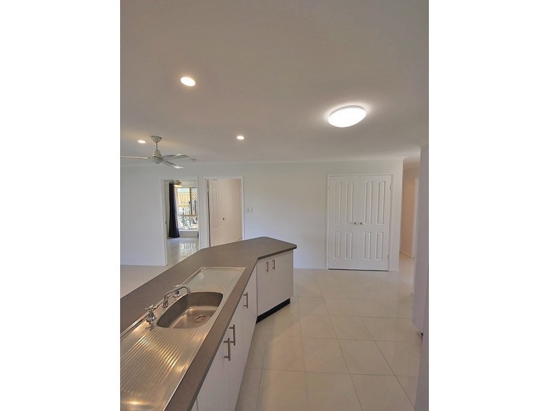 3 Goshawk Drive, Kallangur QLD 4503