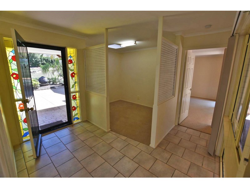 31 Castle Hill Drive, Murrumba Downs QLD 4503