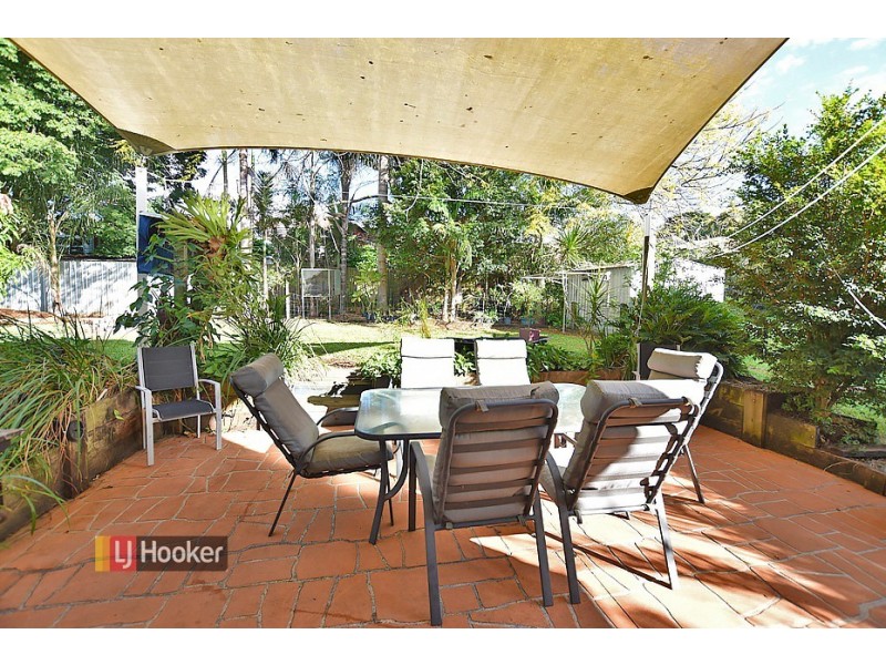 18 Penson Court, Kallangur QLD 4503