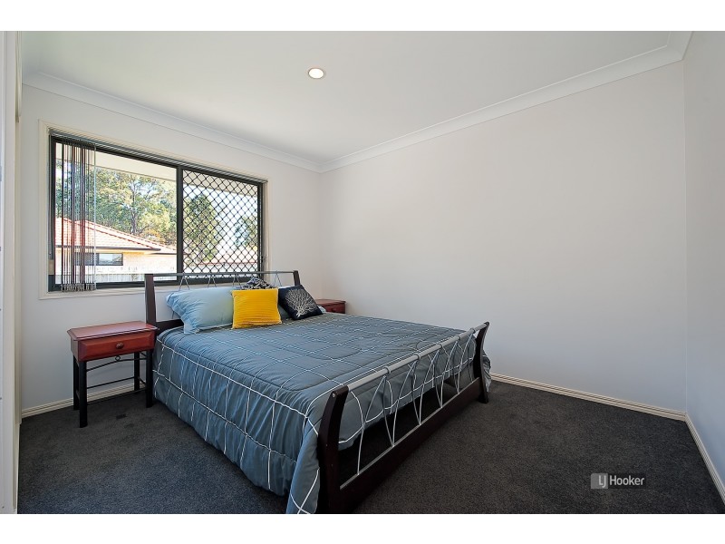 28 Mowbray Court, Kallangur QLD 4503