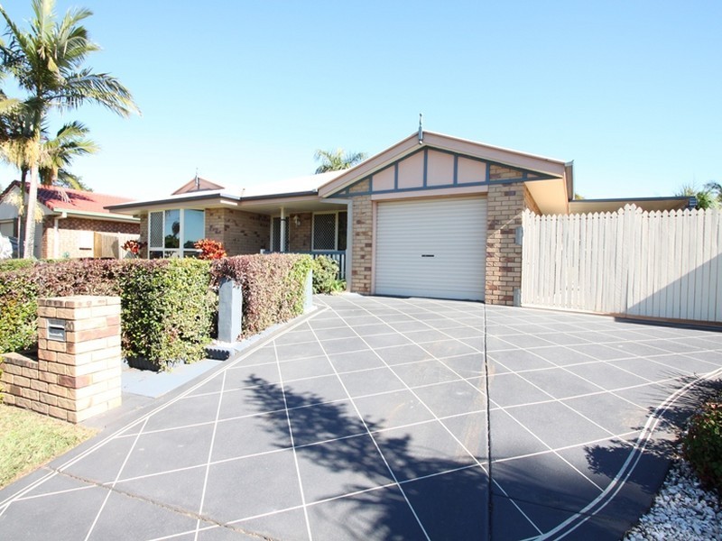 20 Balstrup Road North, Kallangur QLD 4503