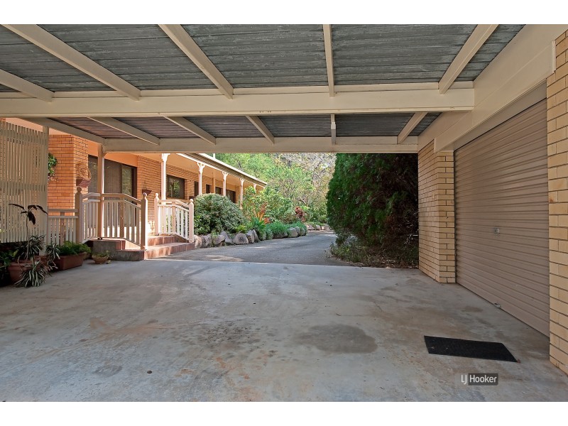 99 Whiteside Road, Whiteside QLD 4503
