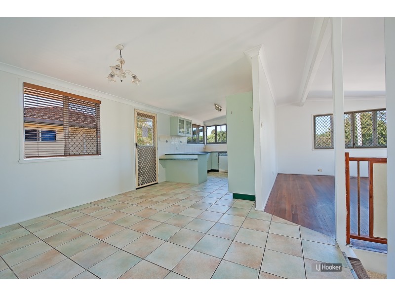 156 School Road, Kallangur QLD 4503