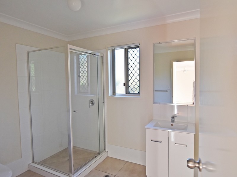Unit 1/6 Murphy Street East, Kallangur QLD 4503