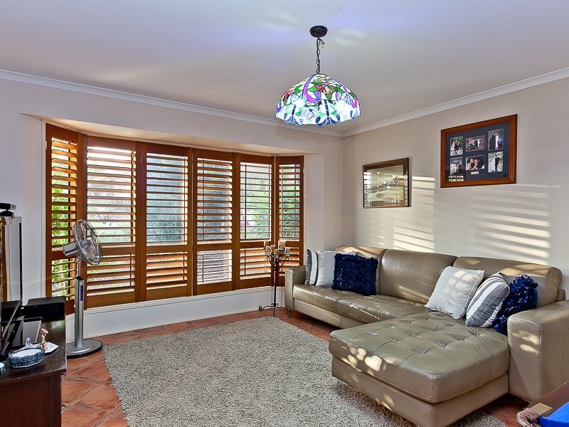 41 Castle Hill Drive, Murrumba Downs QLD 4503