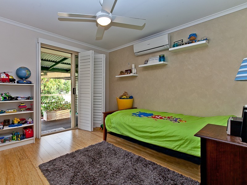 41 Castle Hill Drive, Murrumba Downs QLD 4503