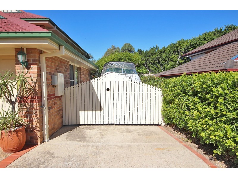 41 Castle Hill Drive, Murrumba Downs QLD 4503