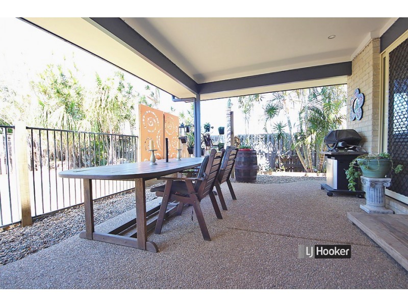 24 Brimstone Court, Kallangur QLD 4503