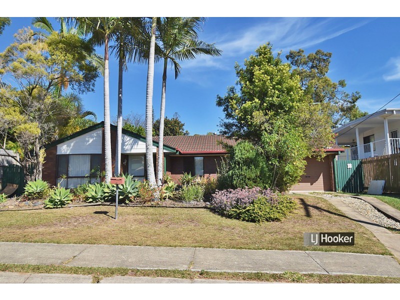 18 Minstrel Street, Kallangur QLD 4503
