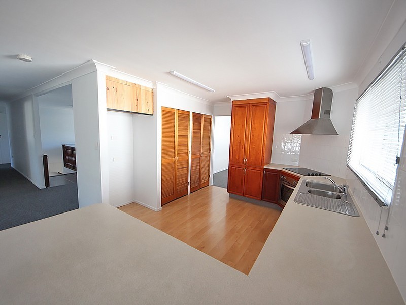 2 Claragh Court, Kallangur QLD 4503