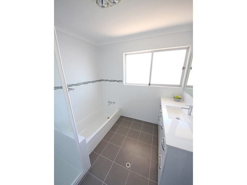 2 Claragh Court, Kallangur QLD 4503