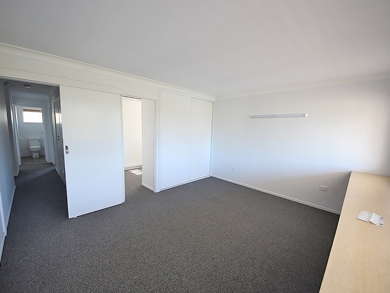 2 Claragh Court, Kallangur QLD 4503